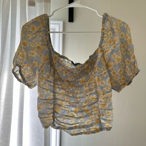 Floral Off Shoulder Crop Blouse - M